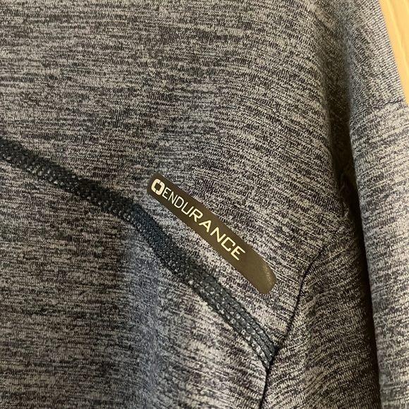 Michelob Ultra endurance 1/4 zip pullover size M - Picture 4 of 7